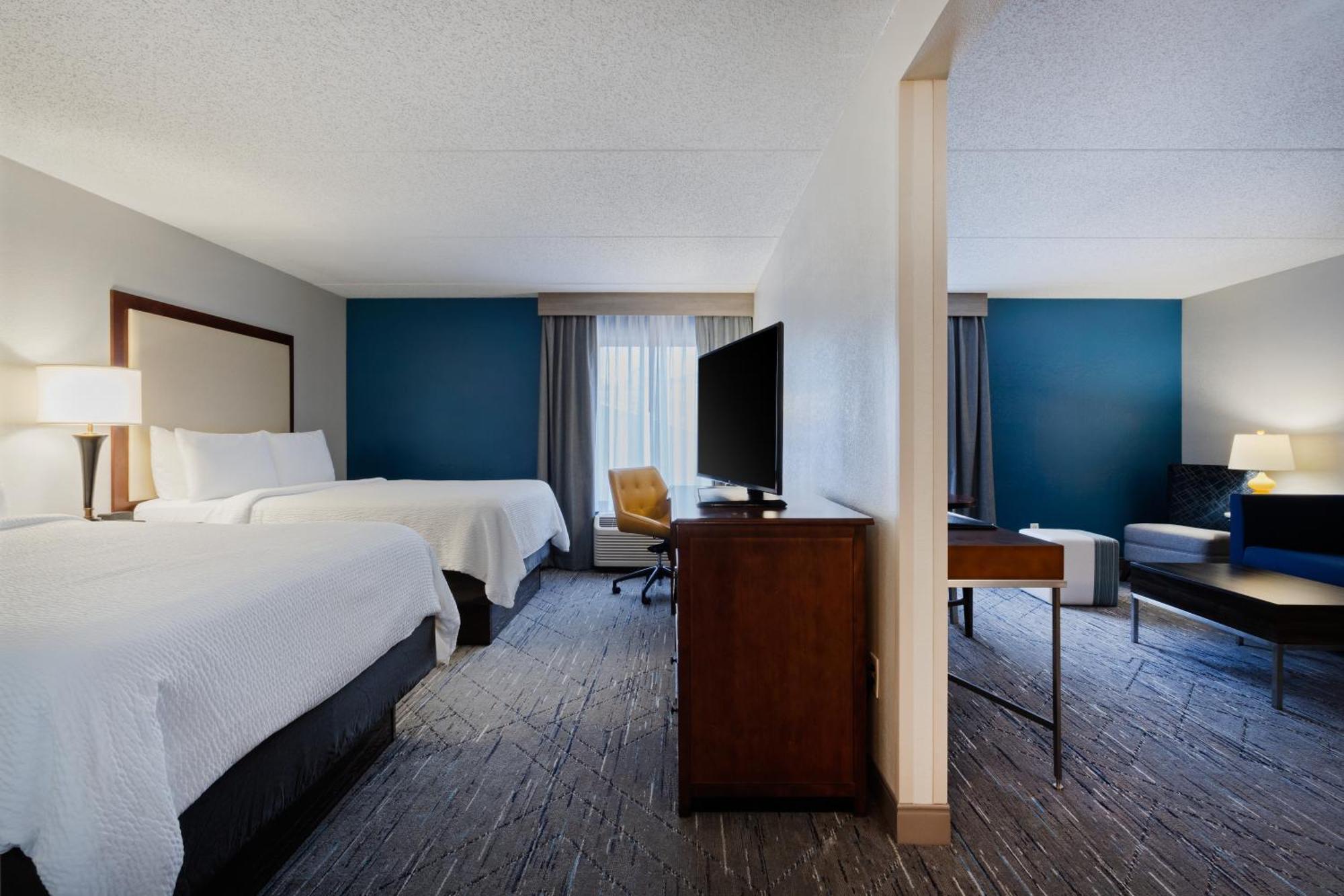 Holiday Inn Express & Suites Cincinnati Riverfront By Ihg Covington Extérieur photo