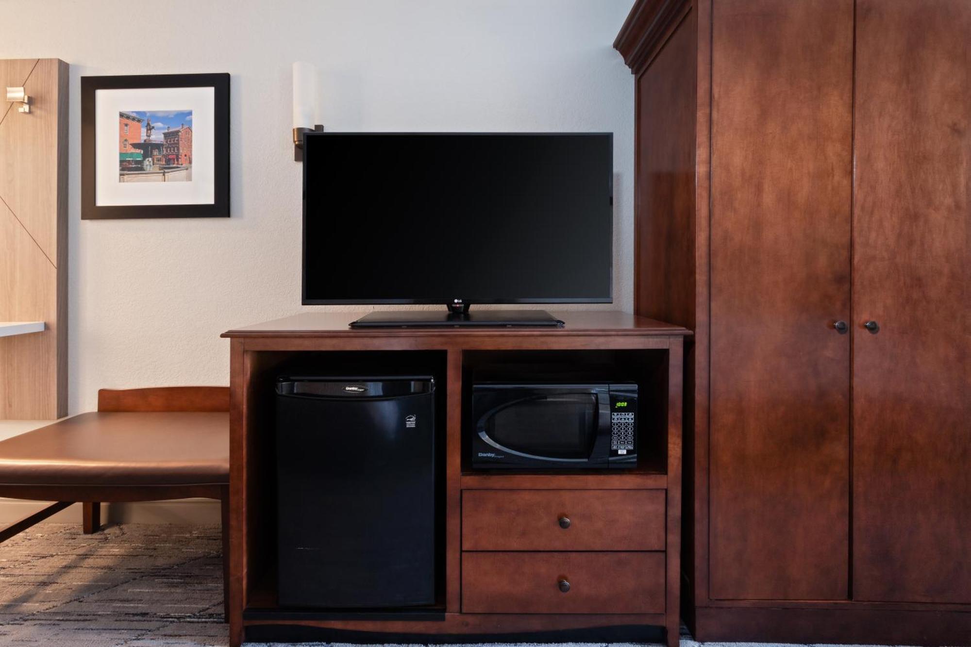Holiday Inn Express & Suites Cincinnati Riverfront By Ihg Covington Extérieur photo