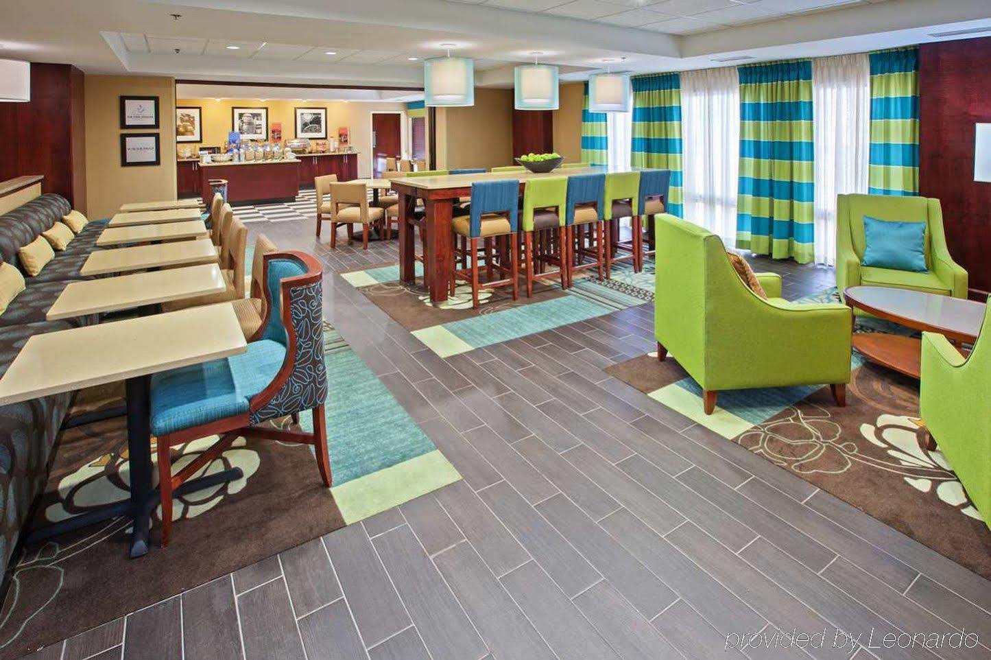 Holiday Inn Express & Suites Cincinnati Riverfront By Ihg Covington Extérieur photo